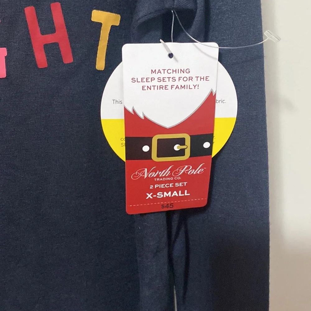 NWT!‎ Children’s Holiday Long Sleeve Tee
